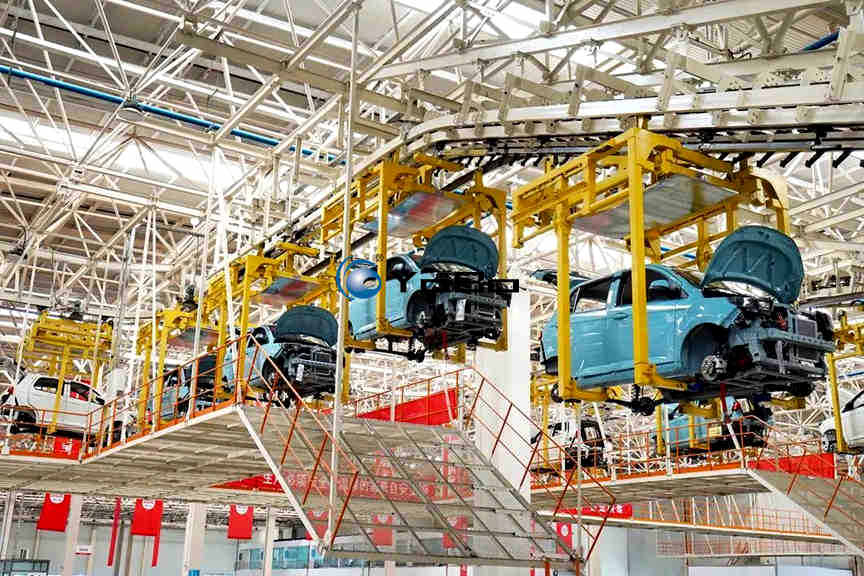 línea de montaje de vehículos eléctricos