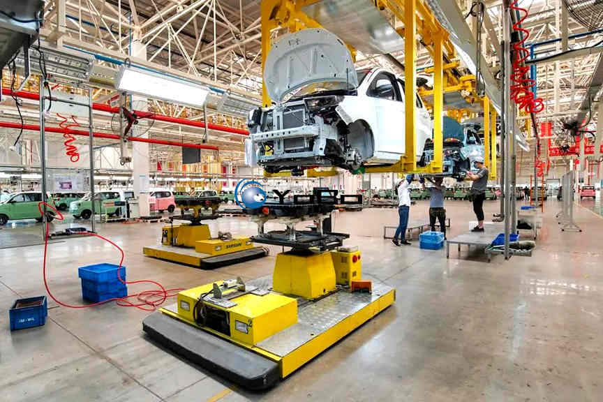 línea de producción de vehículos eléctricos